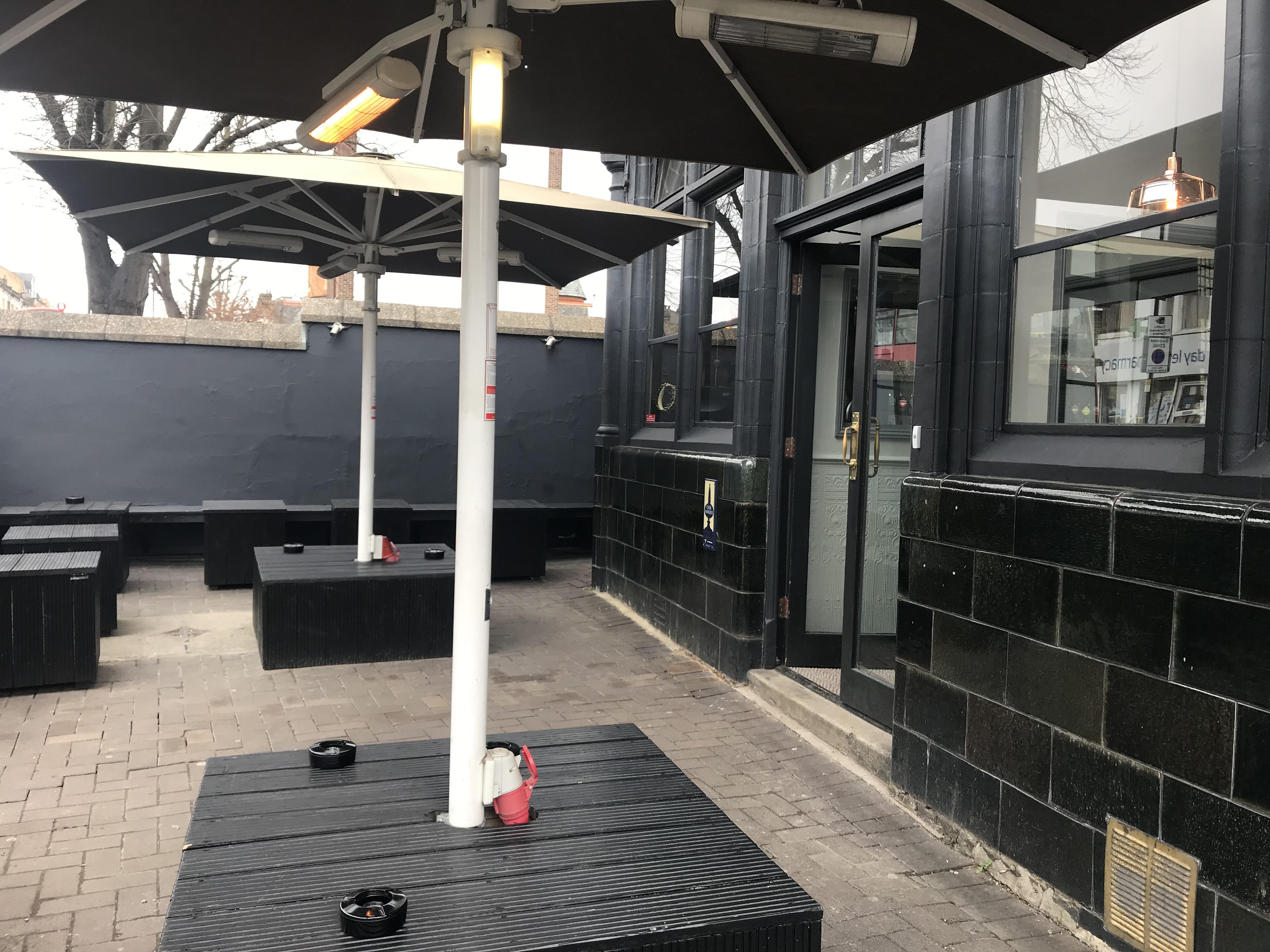 Publove @ The Crown, Battersea Londra Exterior foto